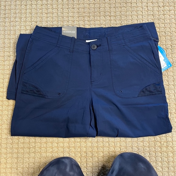 NWT Columbia Hiking Pants - Picture 1 of 3